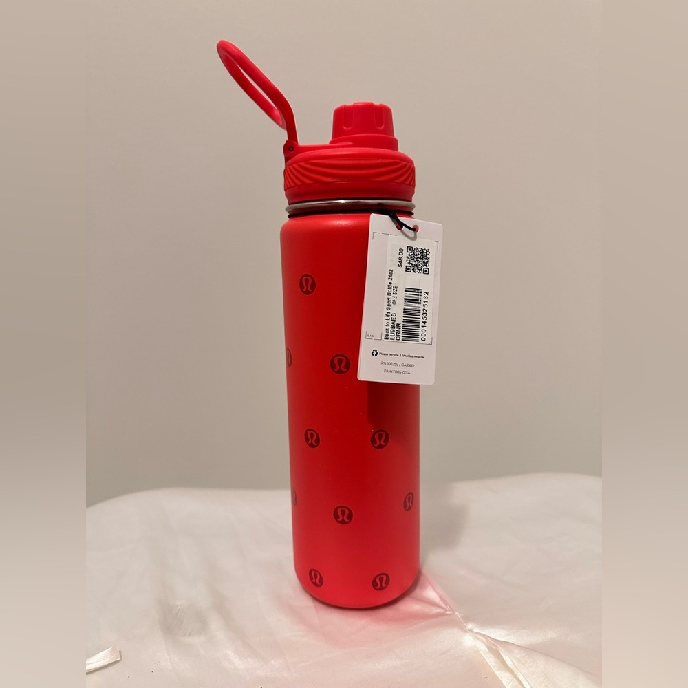 Lululemon Back to Life 24oz Waterbottle